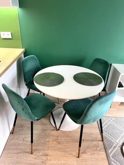 Place For You! Platz Fur Dich! クラクフ エクステリア 写真